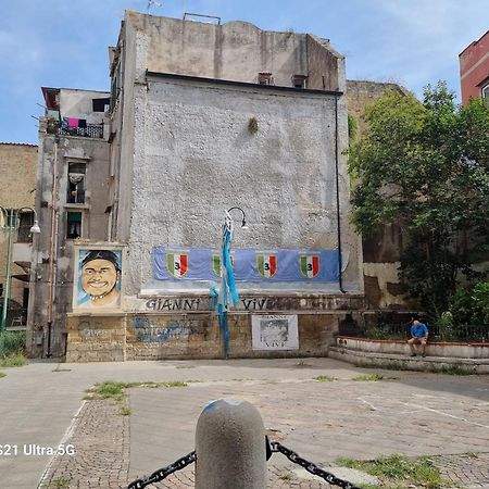 Dint ' O Vico San Petrillo Lejlighed Napoli Eksteriør billede