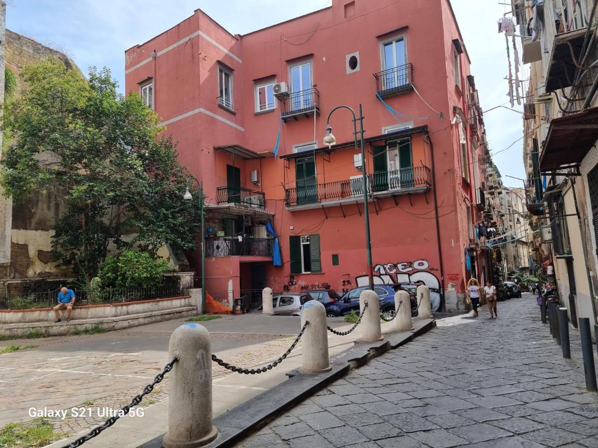 Dint ' O Vico San Petrillo Lejlighed Napoli Eksteriør billede